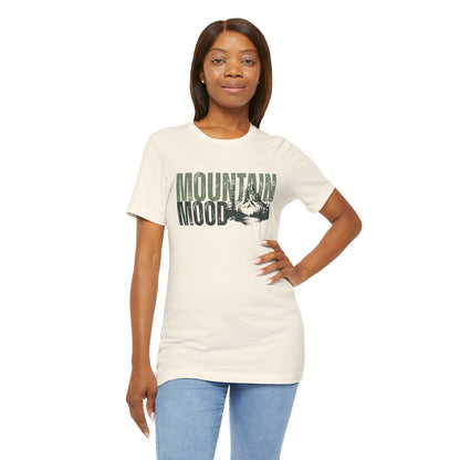 Retro Mountain Mood Tee — Vintage Outdoors Graphic T-Shirt