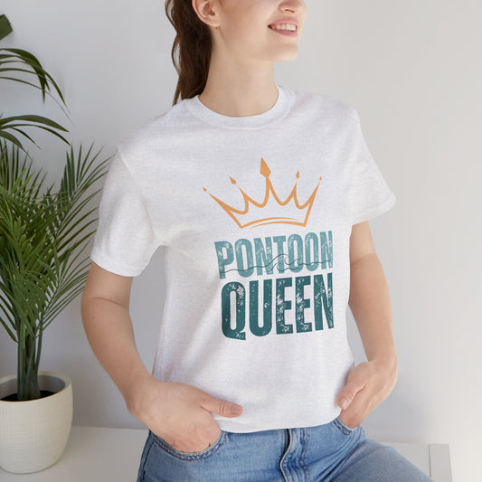 Pontoon Queen Retro Vintage Lake Tee — Crowned Boat Life T-Shirt