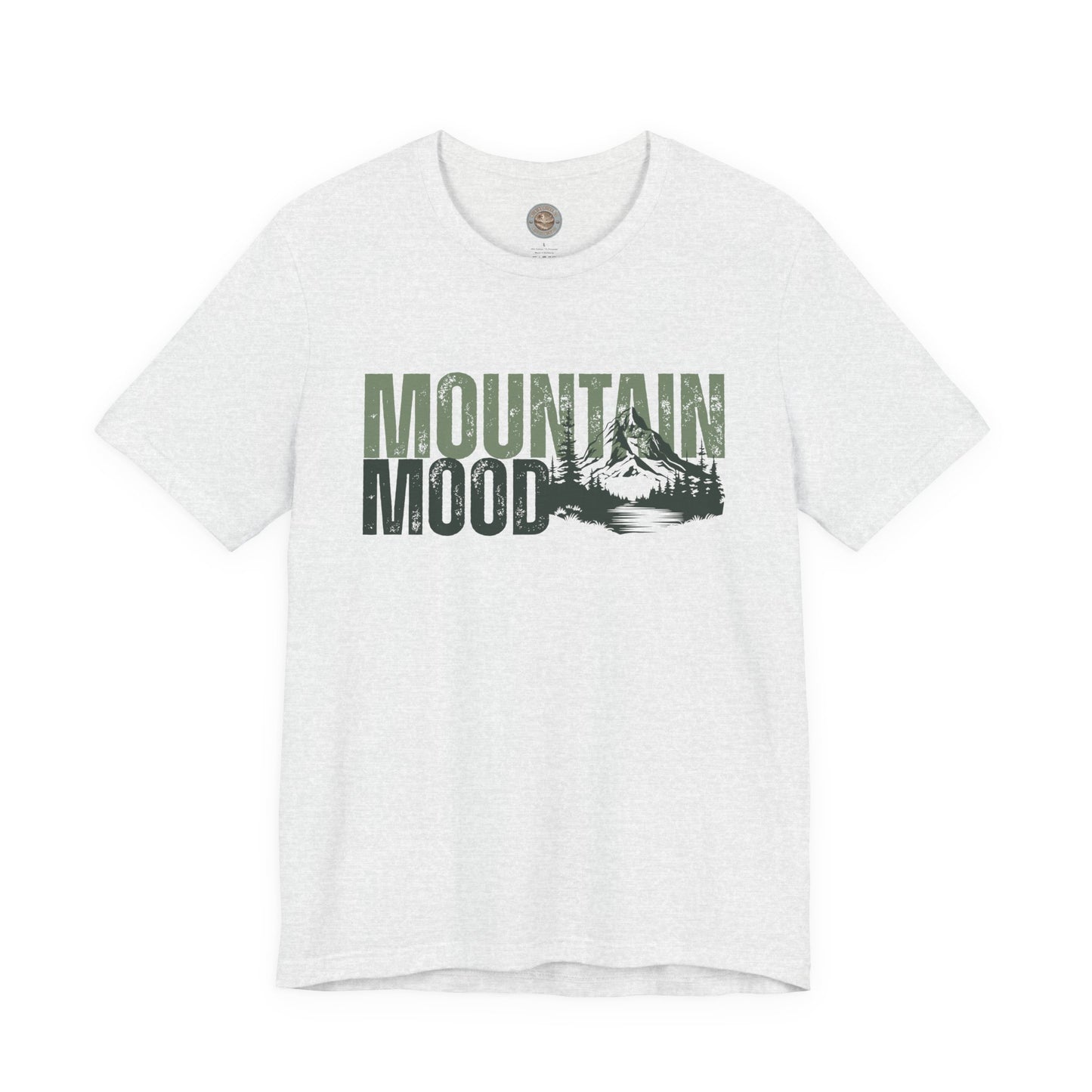 Retro Mountain Mood Tee — Vintage Outdoors Graphic T-Shirt