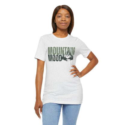 Retro Mountain Mood Tee — Vintage Outdoors Graphic T-Shirt