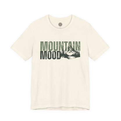 Retro Mountain Mood Tee — Vintage Outdoors Graphic T-Shirt